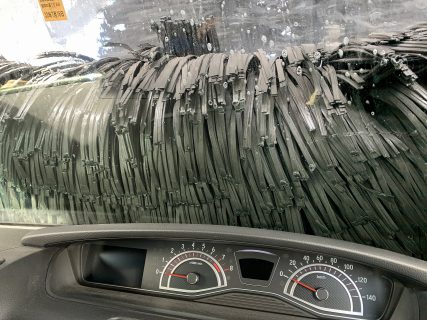 N-BOXカスタム新年初洗車！雪道の塩カルを落とすために下回り洗車しました＾＾