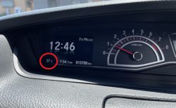 梅雨明けでN-BOXカスタムの温度計は３７度を記録・・・車内が暑すぎる。サンシェードは必須ですね(^_^;)