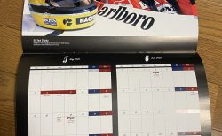 ホンダF1ファン歓喜！セナやレッドブルまで2022年F1速報ホンダメモリアル特製カレンダー２冊付きF1速報 新年情報号をゲットしました♪